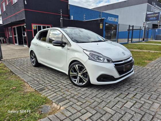 PEUGEOT 208 1.6 THP GT 16V FLEX 4P MANUAL PEUGEOT 208 1.6 THP GT 16V FLEX 4P MANUAL